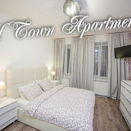 سانت بطرسبرغ Old Town Apartment 3Br & 2Bthr المظهر الخارجي الصورة